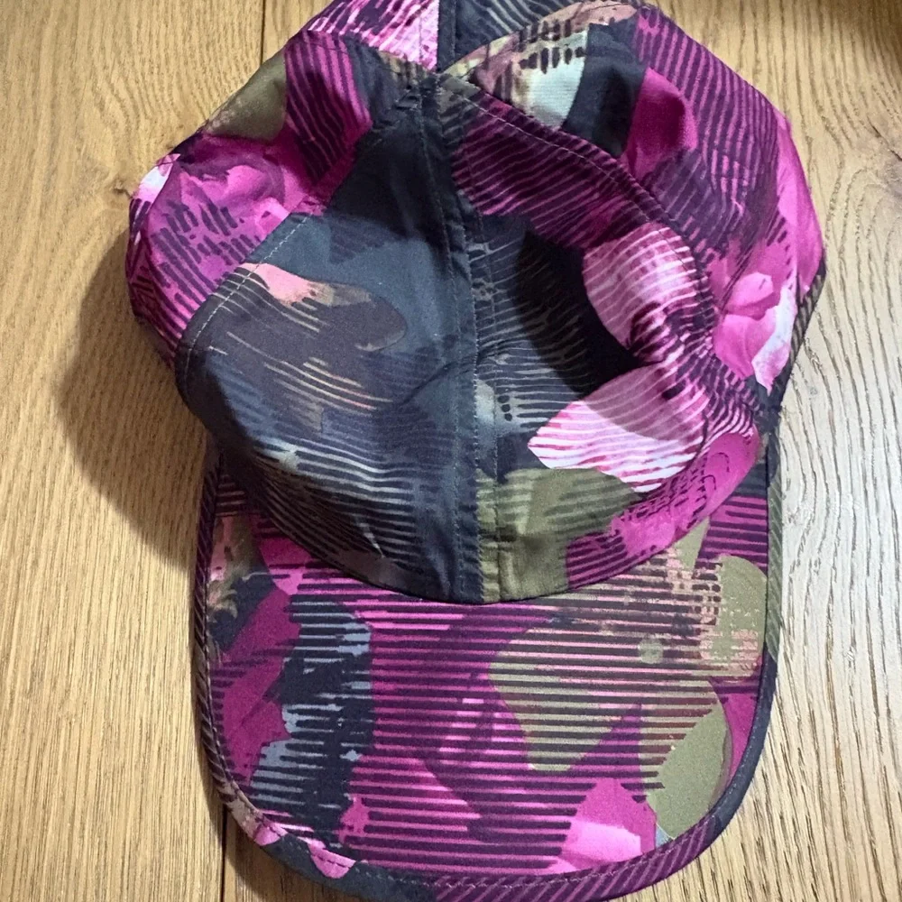 The North Face Pink Camo Baseball Cap with Olive Accents - Picture 1 of 7